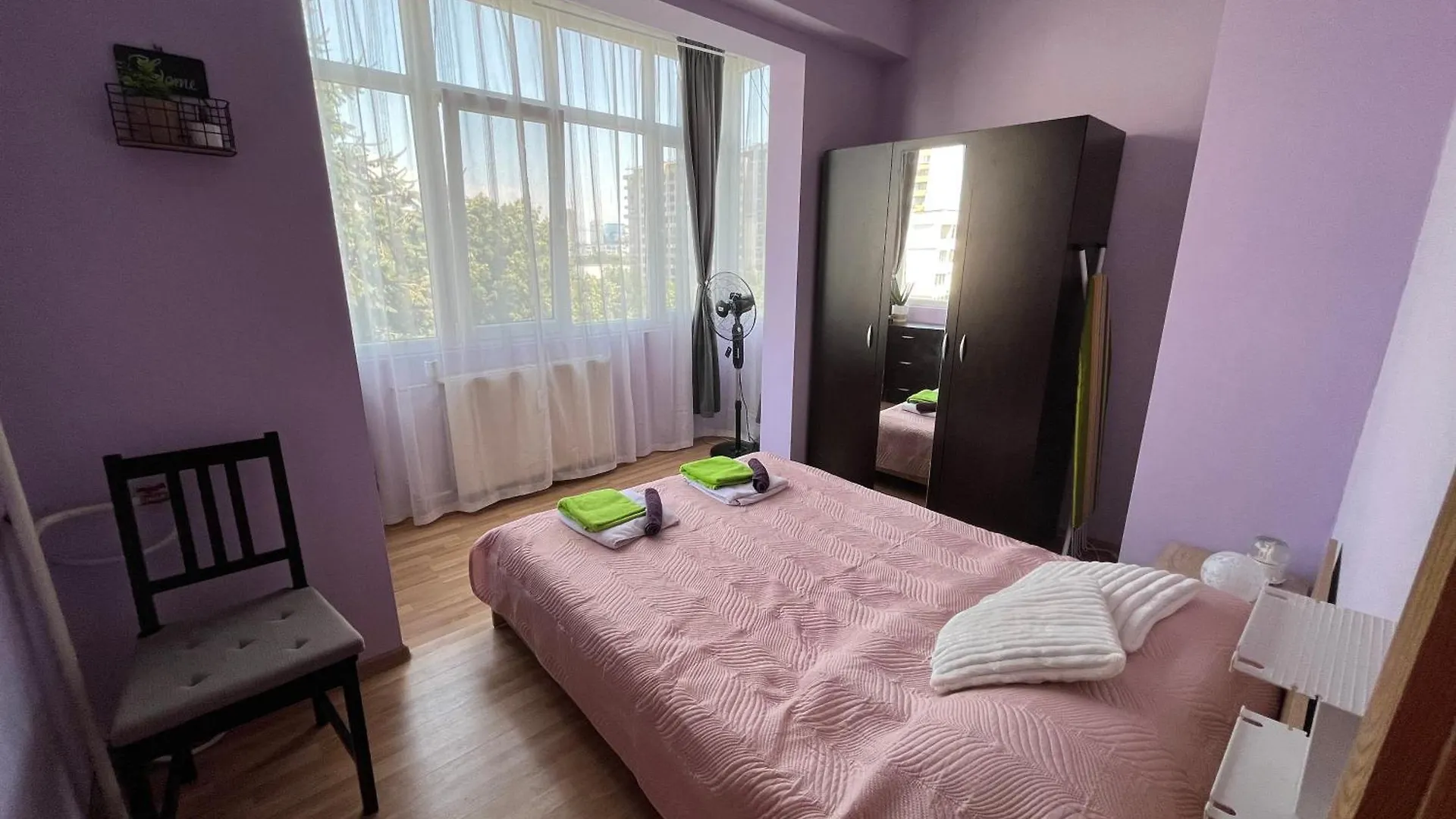 Lovely City Center 1Bd, 1Bt Apartment Sofía Bulgaria